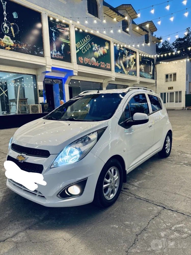 Сухая аренда Chevrolet Spark для водителей такси