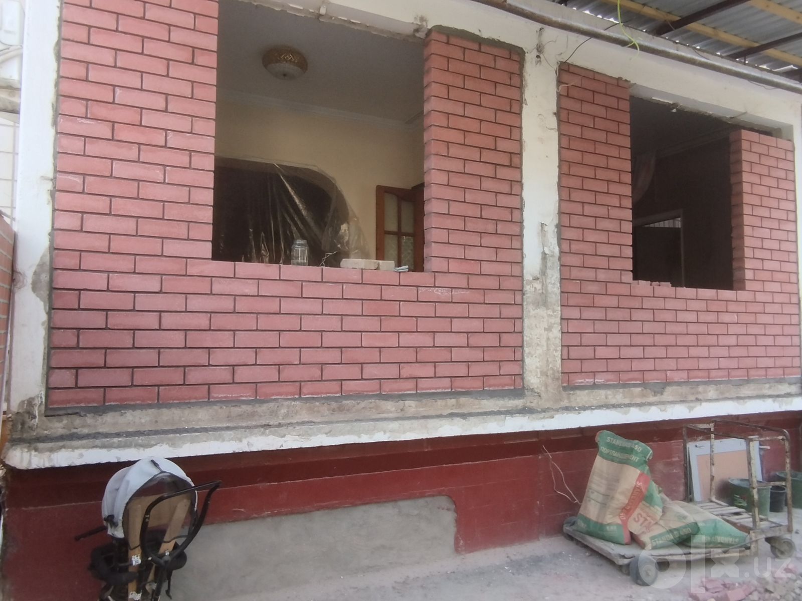 Кладка балкона кирпичом под ключ