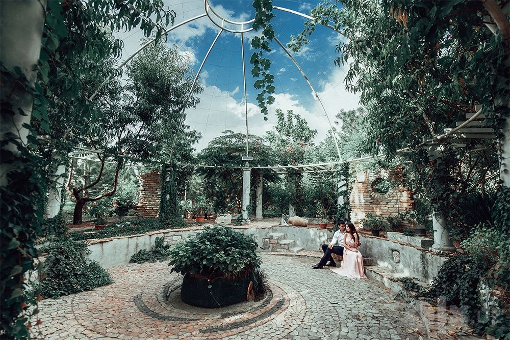 Фотограф Исломхон и команда La Frame: свадьбы и бизнес-съёмка