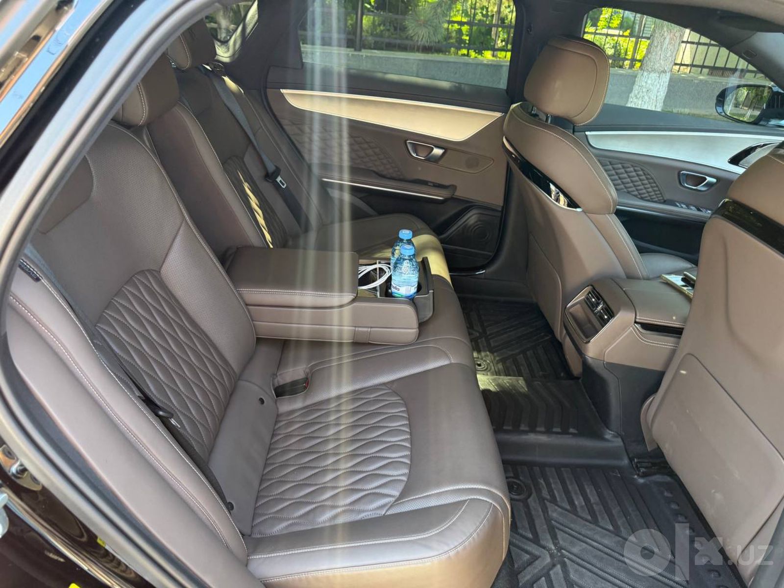 VIP такси и аренда авто с водителем по Ташкенту