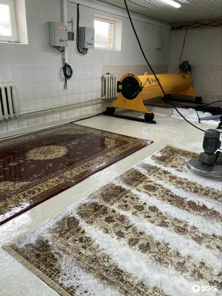 Стирка ковров, одеял, штор и мебели от Carpet Clean