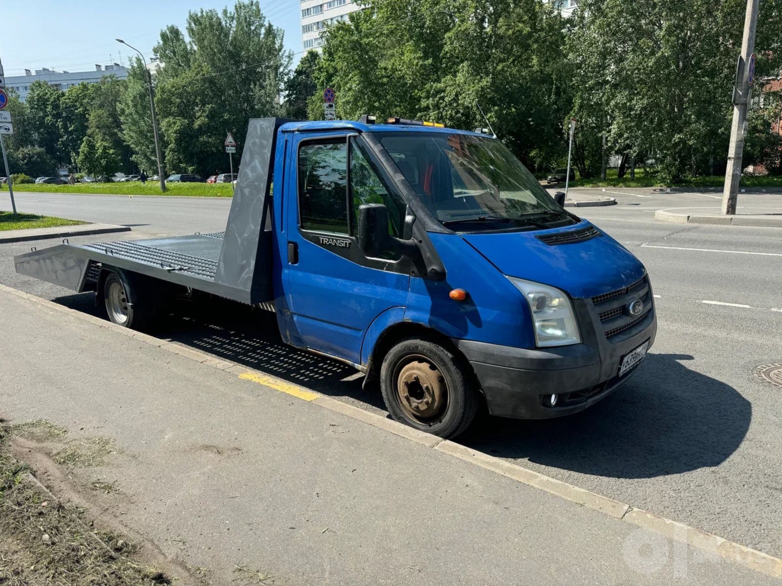 Недорогой эвакуатор, работает круглосуточно