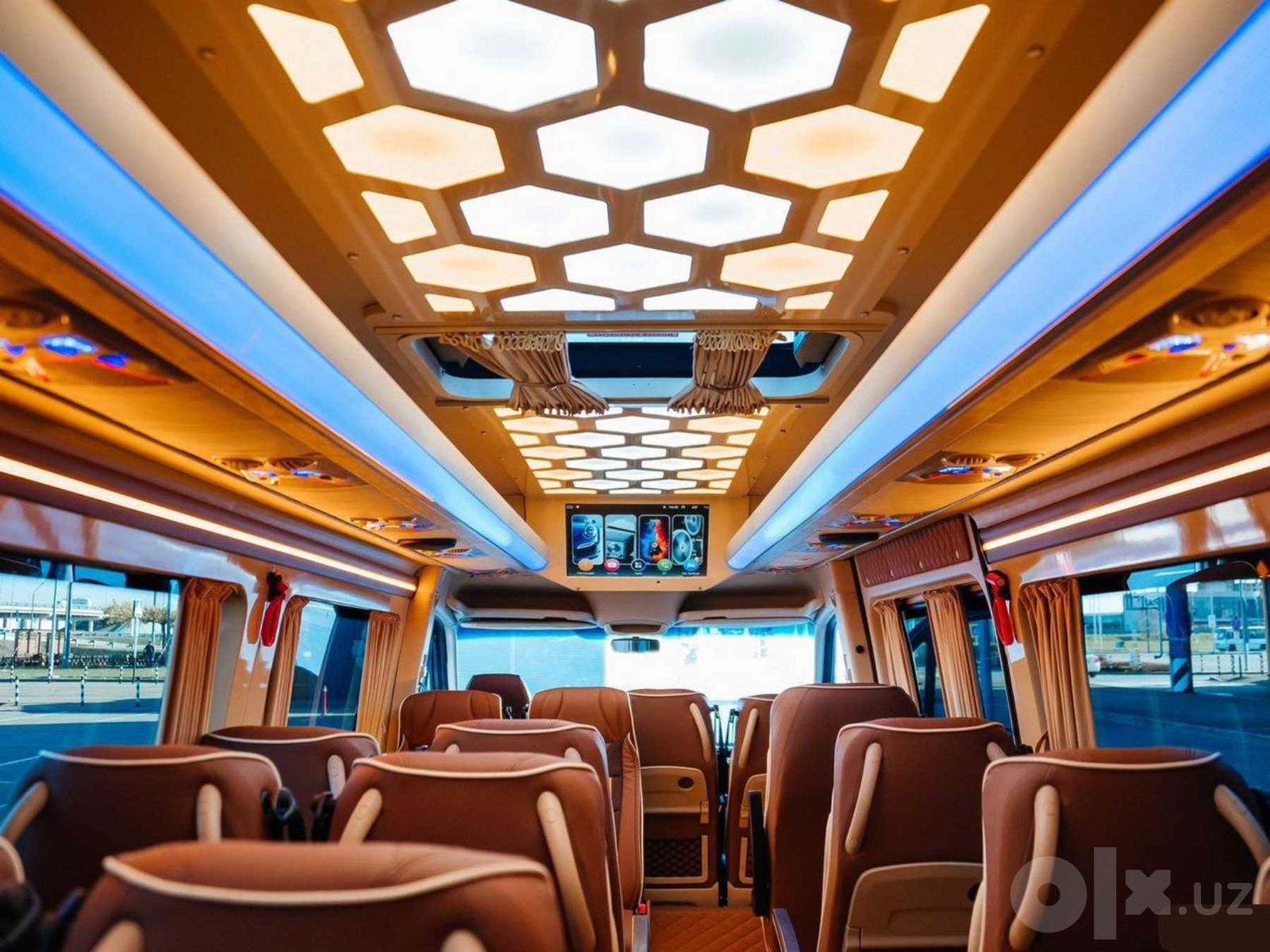 Mercedes Sprinter с водителем по Узбекистану