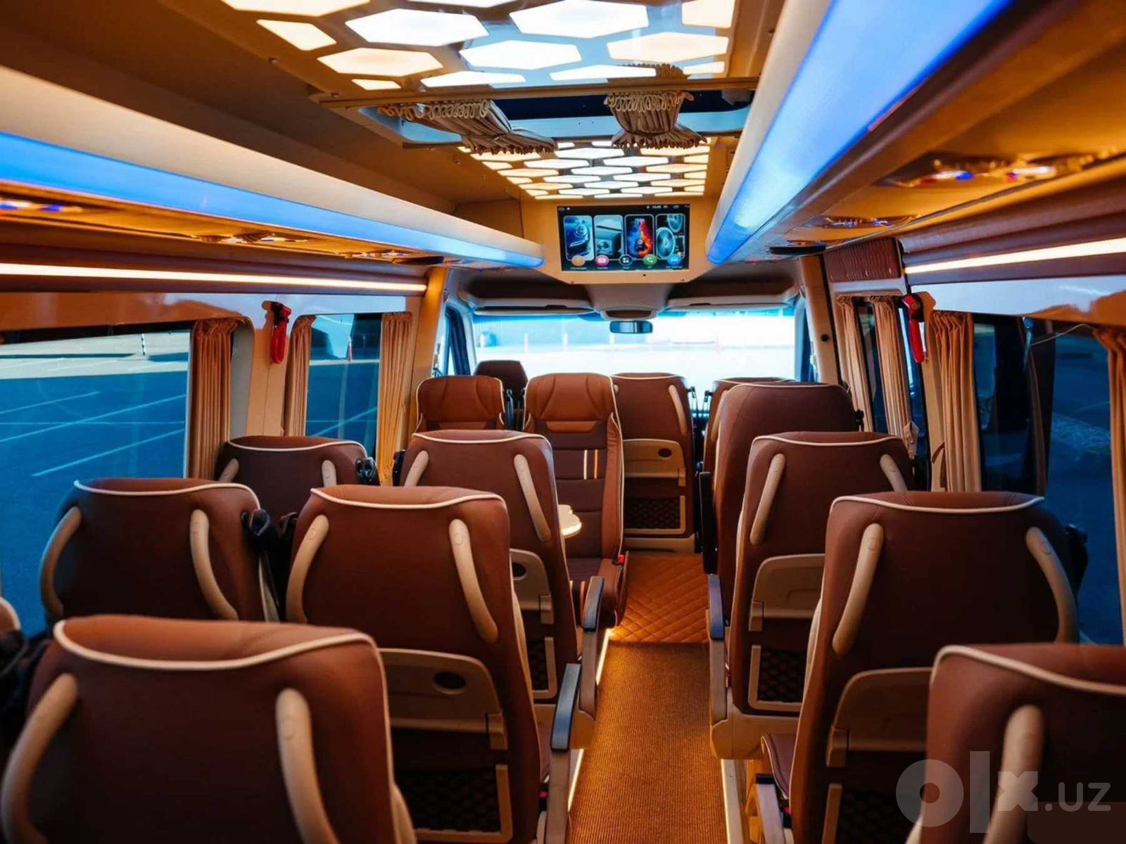 Mercedes Sprinter с водителем по Узбекистану