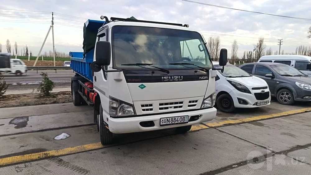 Вывоз мусора и доставка песка на Исузу
