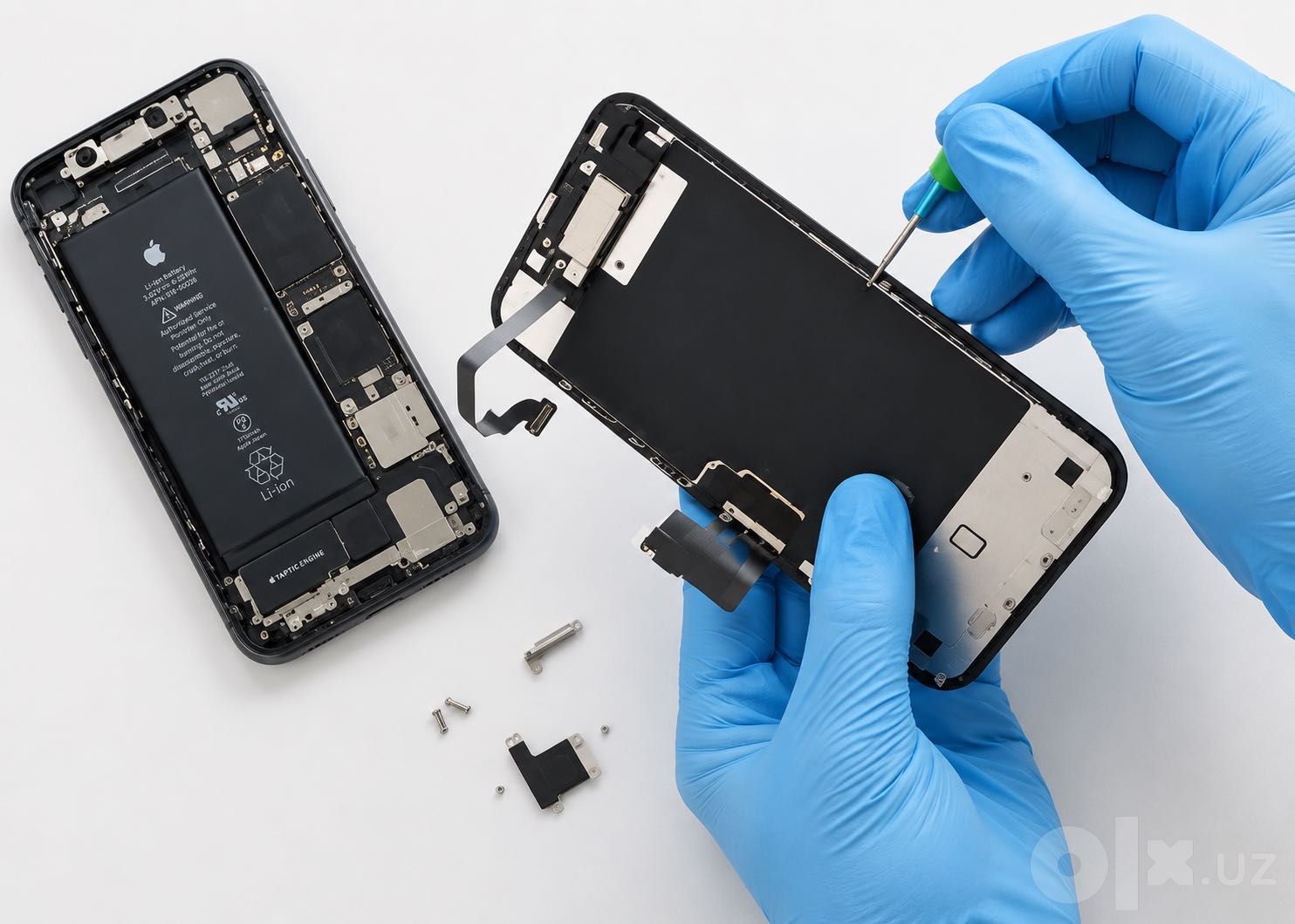 Ремонт iPhone: дисплей, аккумулятор и корпус