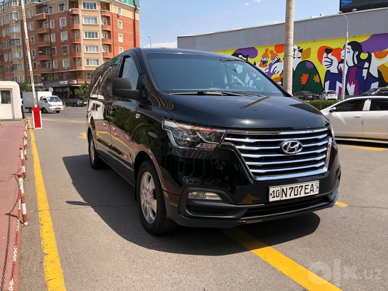 Перевозки на минивэне Hyundai Starex, трансфер и экскурсии