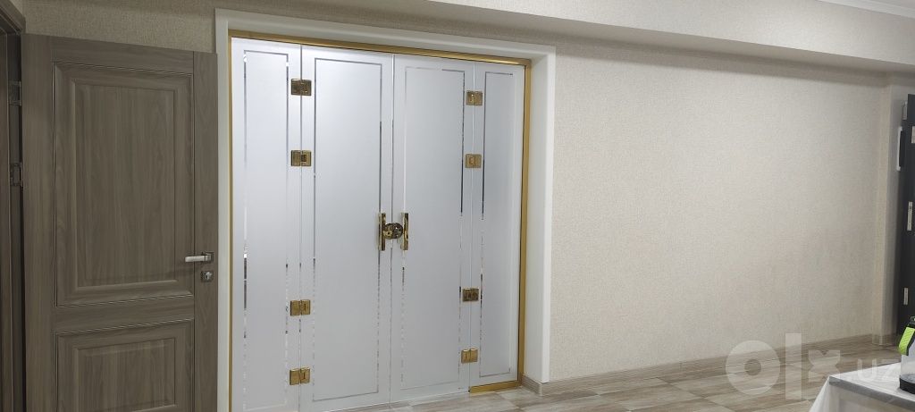Ремонт и регулировка стеклянных дверей и витражей