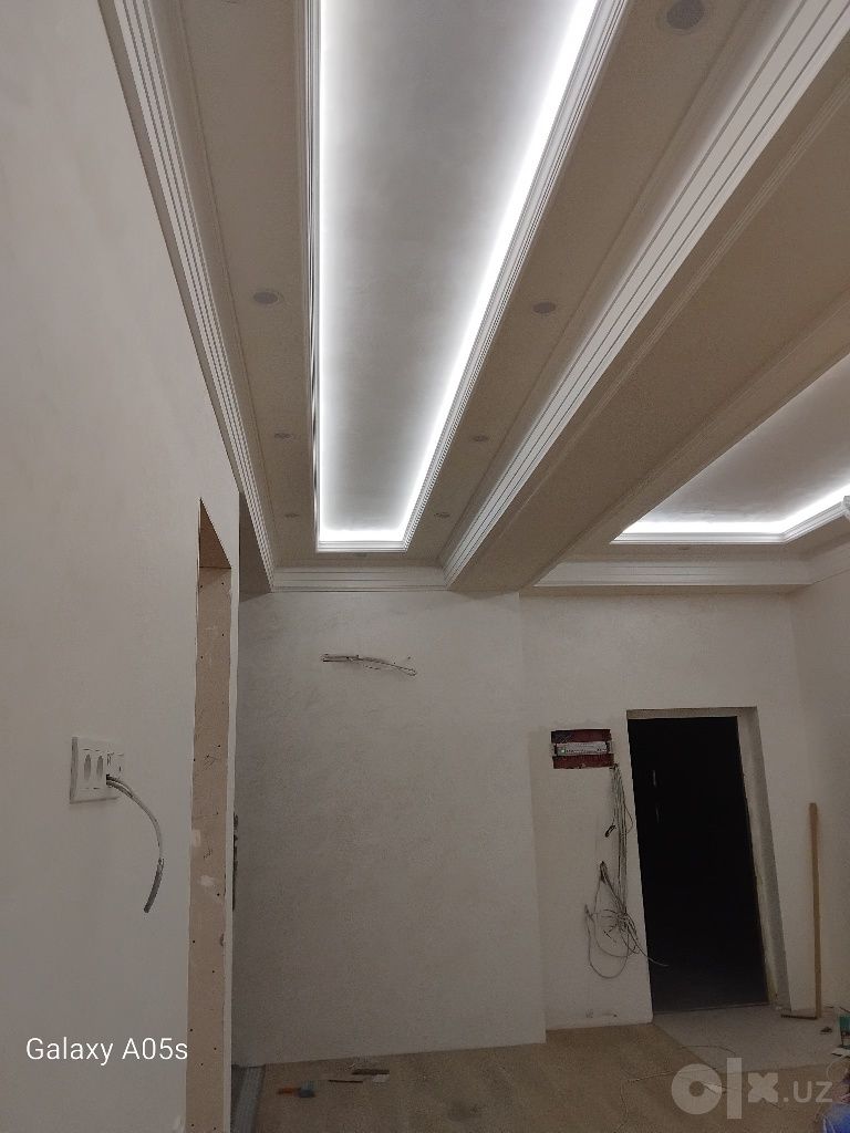 Гипсокартонные потолки, молдинг и LED подсветка