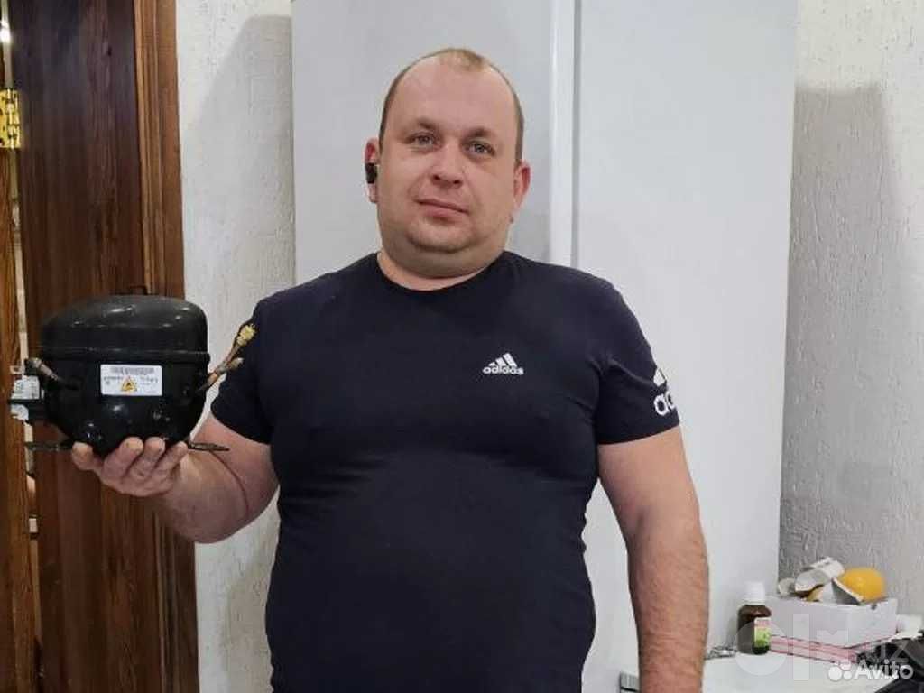 Ремонт холодильников на дому, мастер Роман
