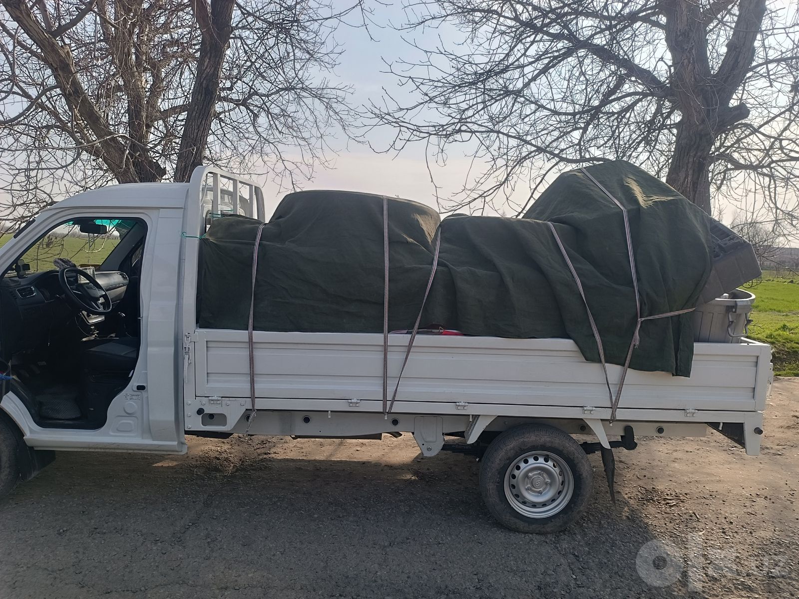 Вывоз мусора и переезды по квартирам и офисам