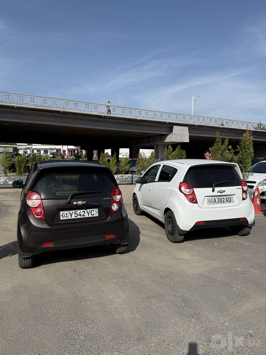 Сухая аренда Chevrolet Spark для таксистов