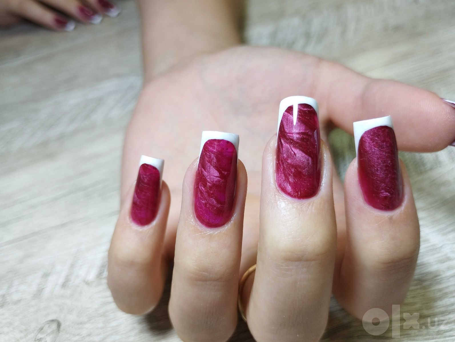 Маникюр, педикюр и наращивание в салоне Crazy Nails, Сергели
