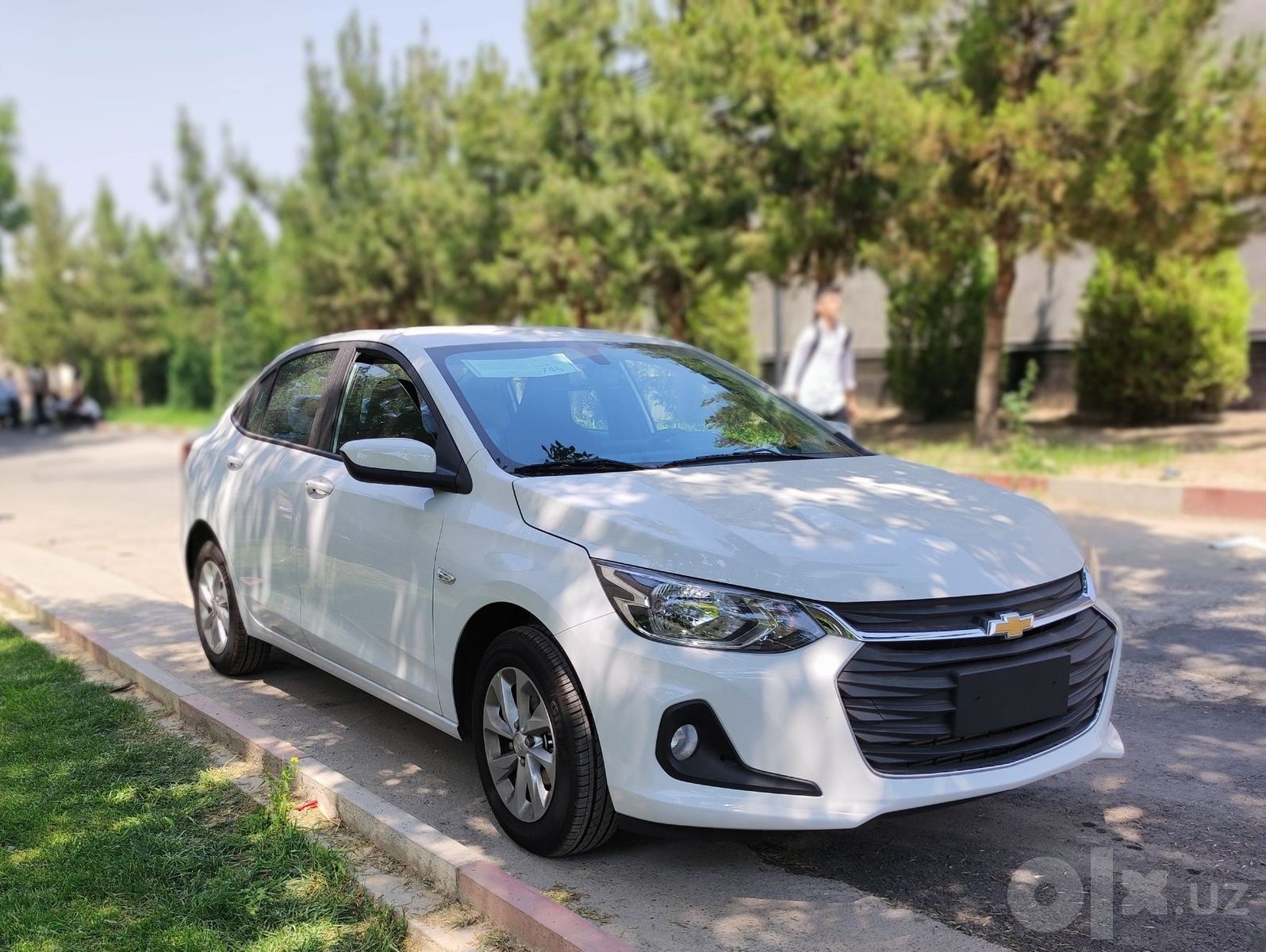 Уроки вождения на новых BYD, Cobalt и Onix с выездом
